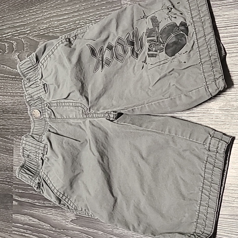 Gymboree Size 4T Gray shorts